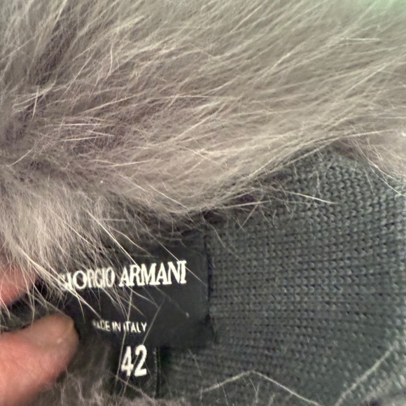 RARE Giorgio Armani Fur Neck Collar Wrap - Picture 7 of 10